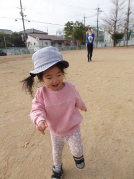 公園でいっぱいあそんだよ(0歳児)